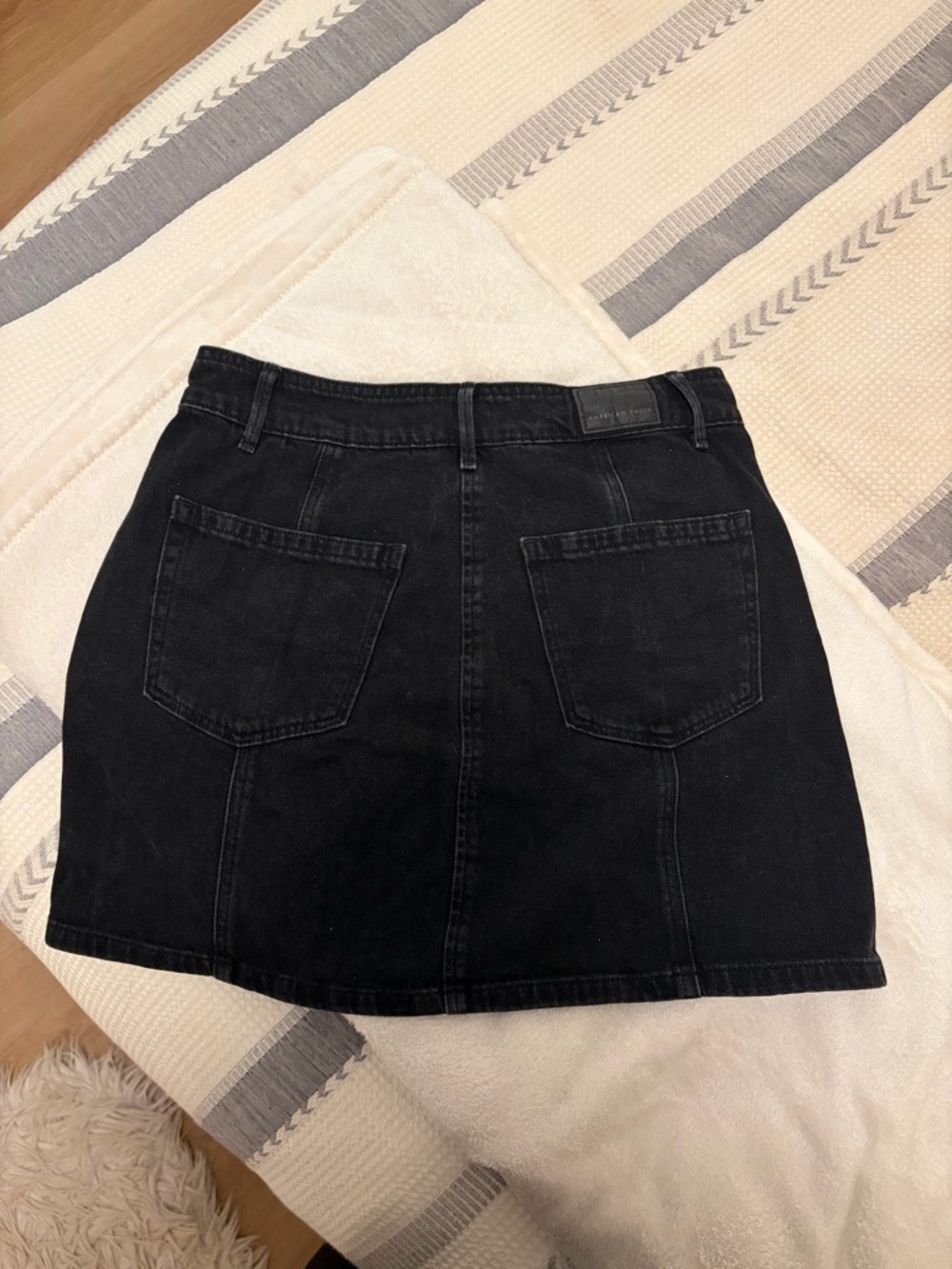 American Eagle Outfitters Black Button-Front Denim Mini Skirt - Picture 3 of 3